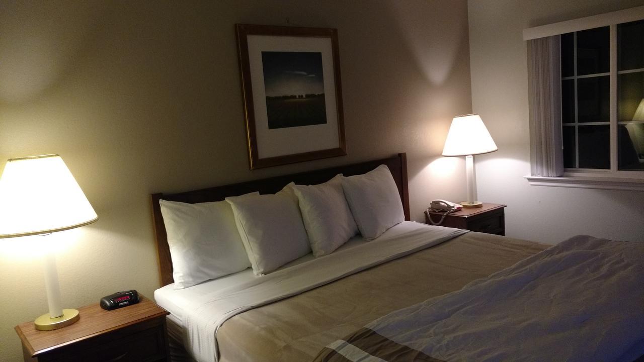 Affordable Suites 잭슨빌 외부 사진